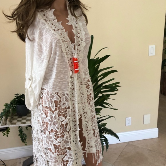 Sweater/Cover up from Italy 🇮🇹- NEW - Picture 8 of 9